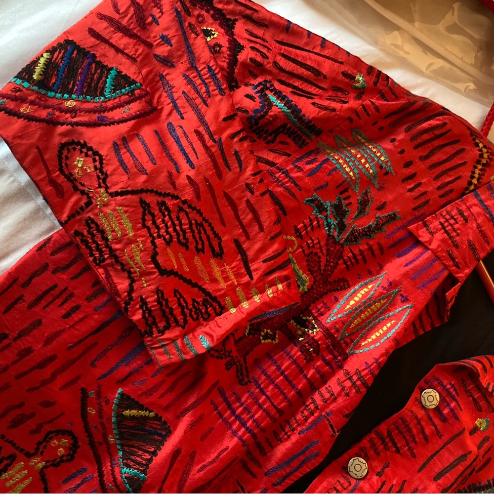 Vintage Chicos, design, silk, and embroidered blazer